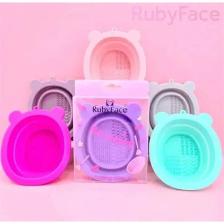 Limpiador de brochas plegable Ruby face