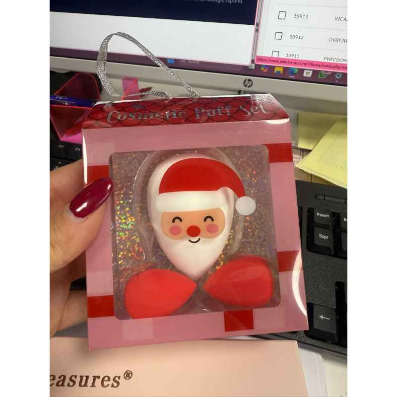 Casita de plástico con 3 esponjitas para el maquillaje