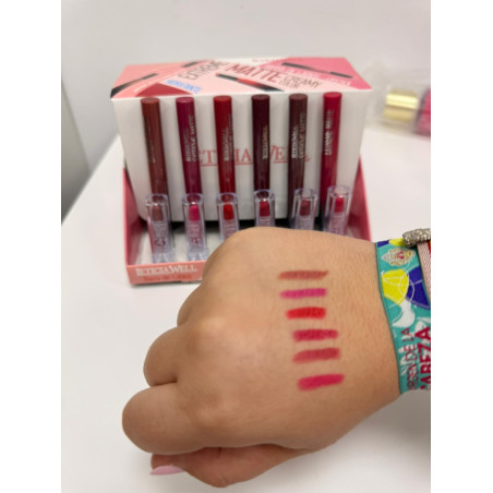Barra de labios Matte Hidratante